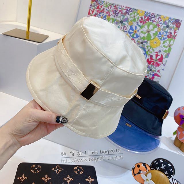 Dior新品女士帽子 迪奧緞面高級優雅漁夫帽遮陽帽  mm1602